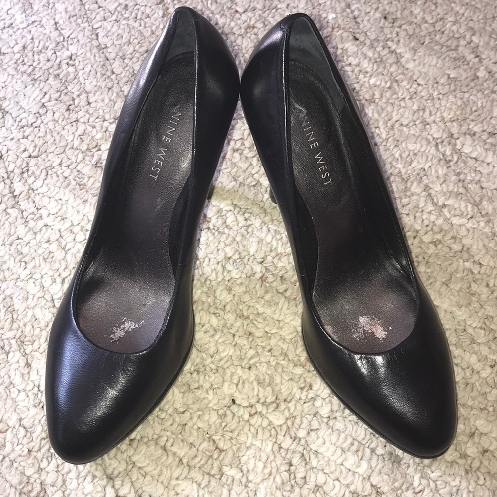 Black Nine West Heels